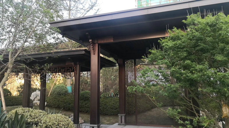 不銹鋼長(zhǎng)廊.jpg